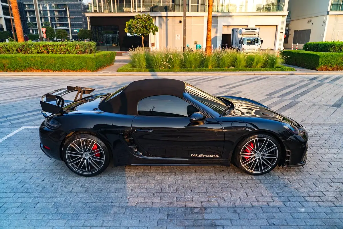 PORSCHE 718 / BOXSTER 2024