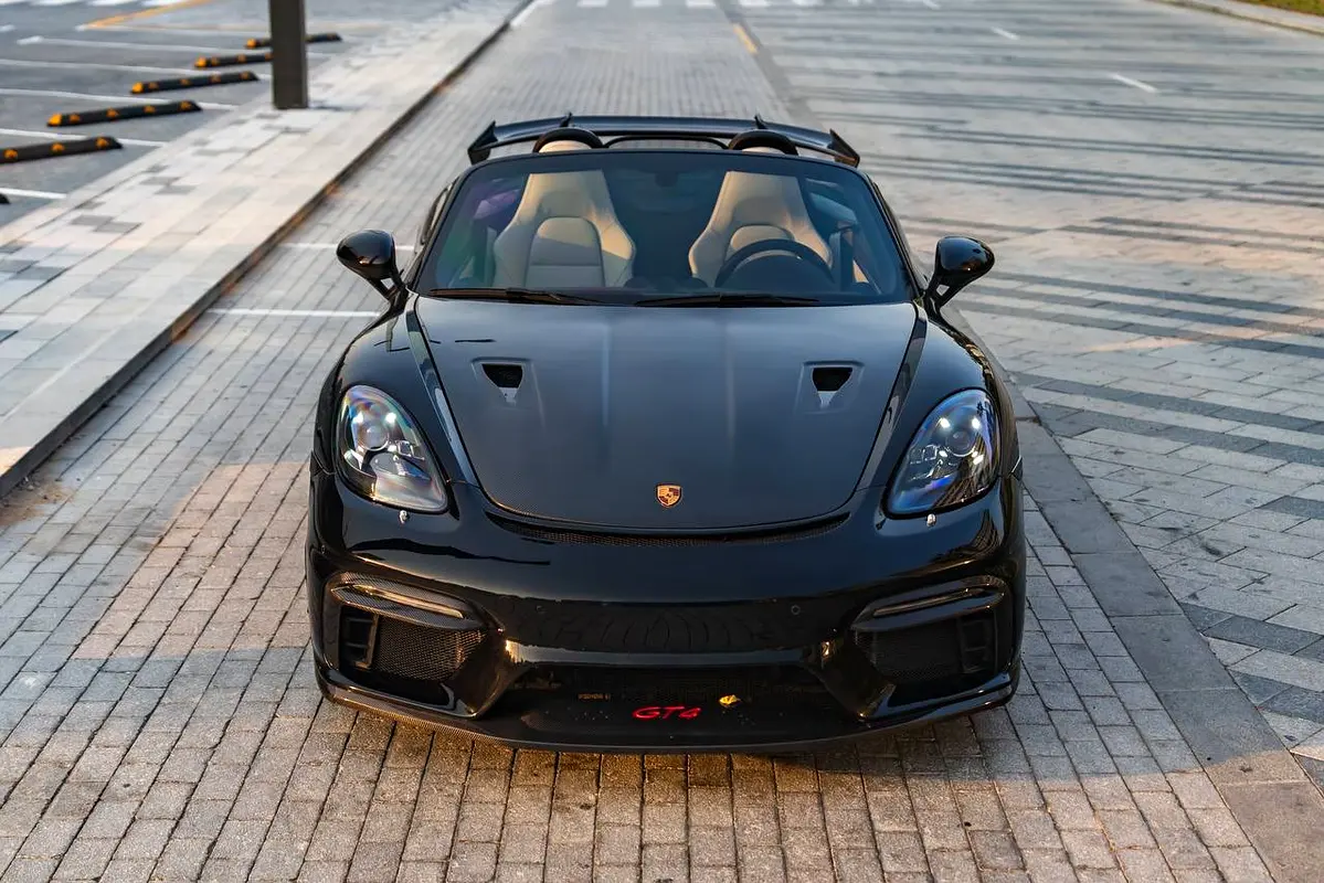 PORSCHE 718 / BOXSTER 2024