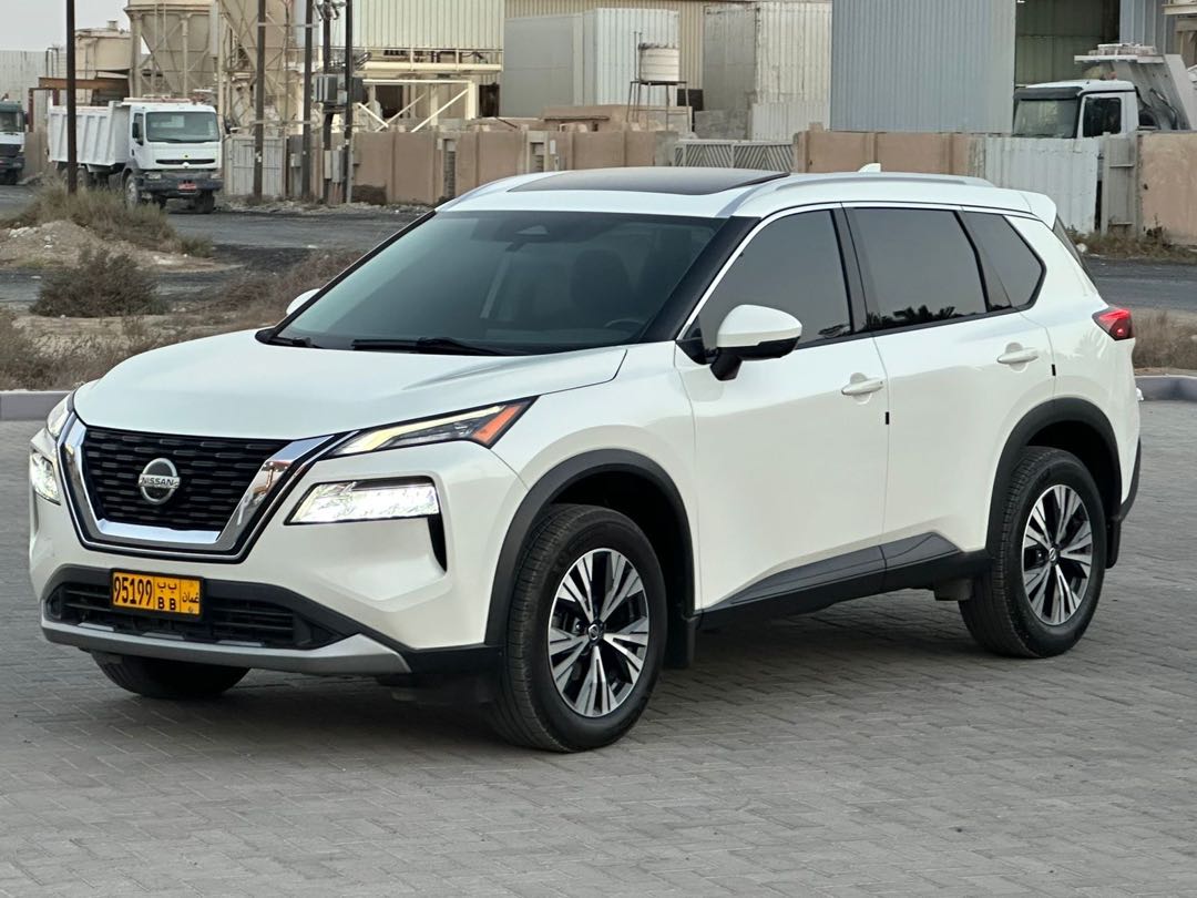 Car Image 2021 NISSAN ROGUE 