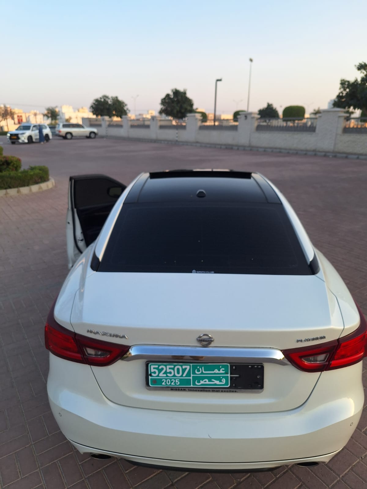 Car Image 2018 NISSAN MAXIMA 