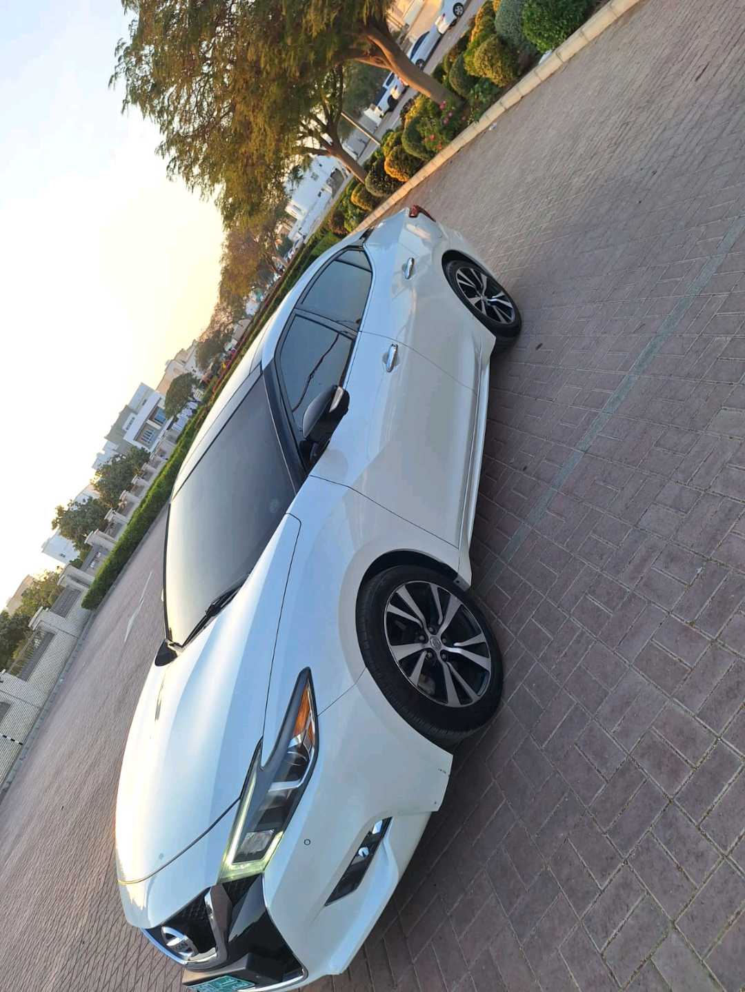 Car Image 2018 NISSAN MAXIMA 