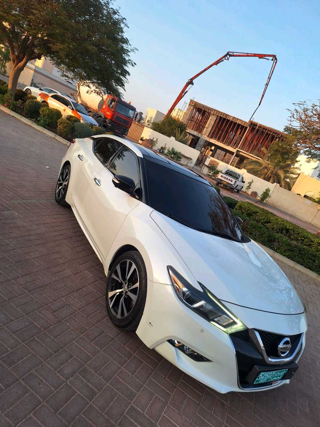 Car Image 2018 NISSAN MAXIMA 