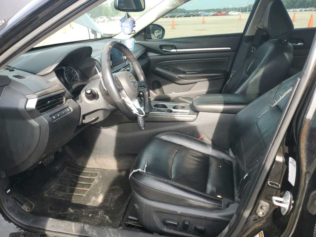 Car Image 2019 NISSAN ALTIMA