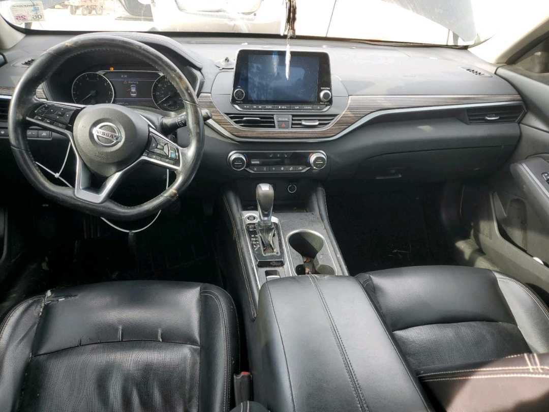 Car Image 2019 NISSAN ALTIMA