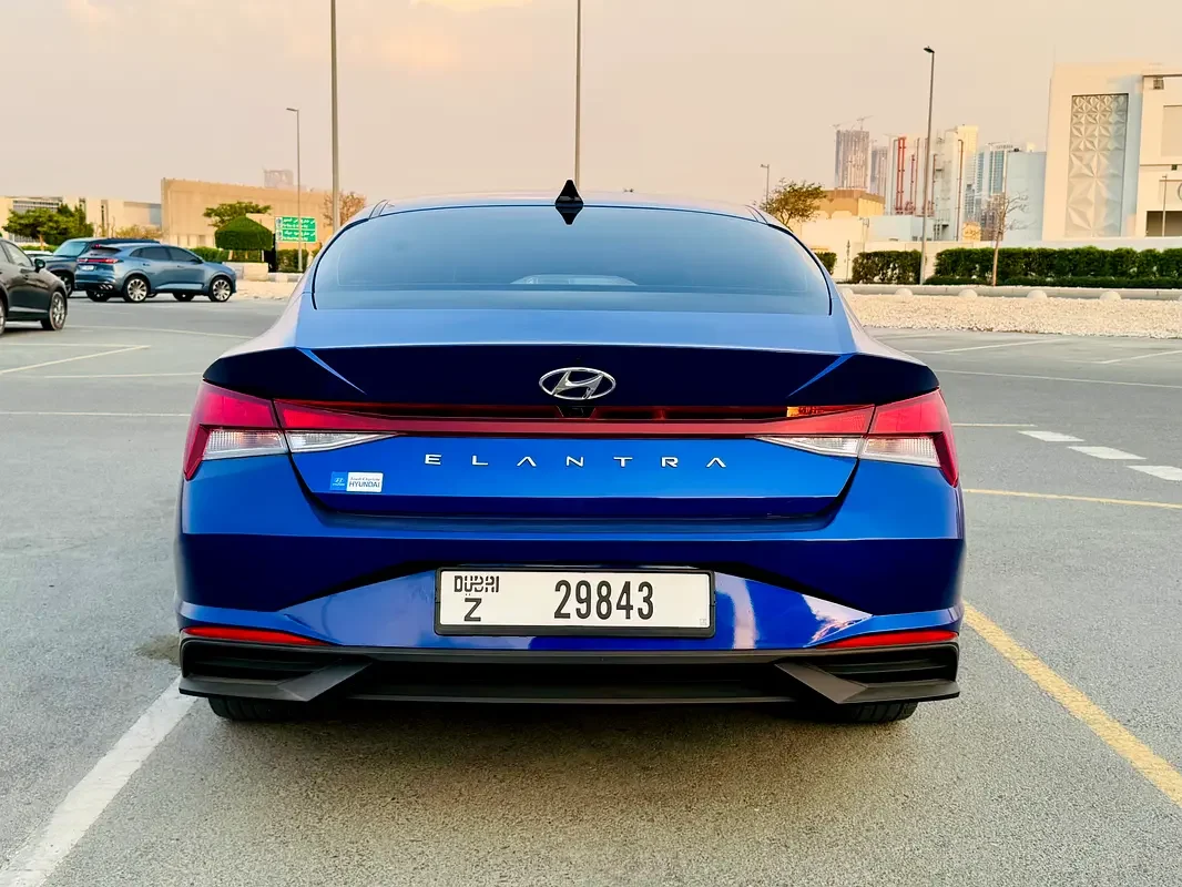 HYUNDAI ELANTRA 2023