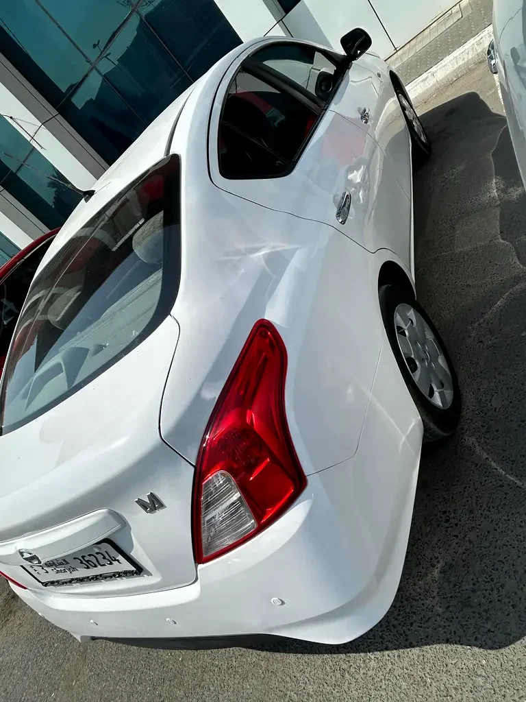 NISSAN SUNNY 2023