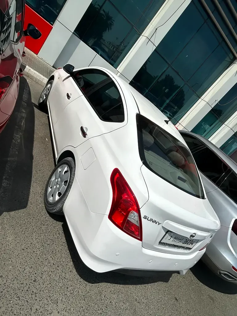 NISSAN SUNNY 2023