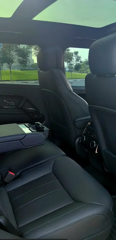 LAND ROVER SPORT 2024