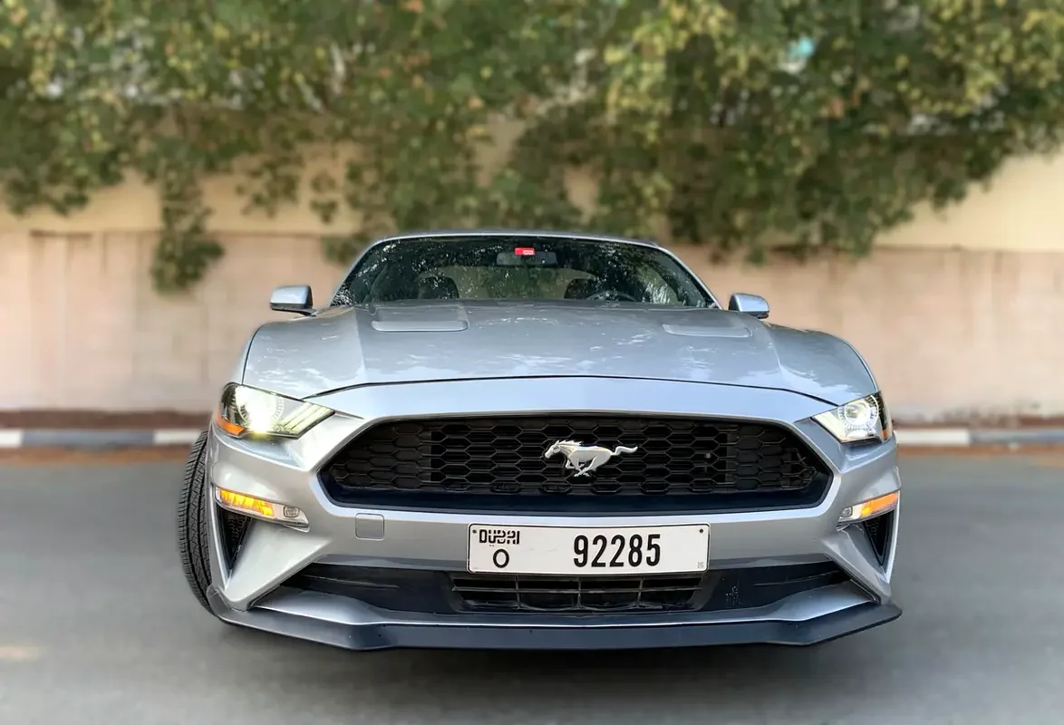 FORD MUSTANG 2020