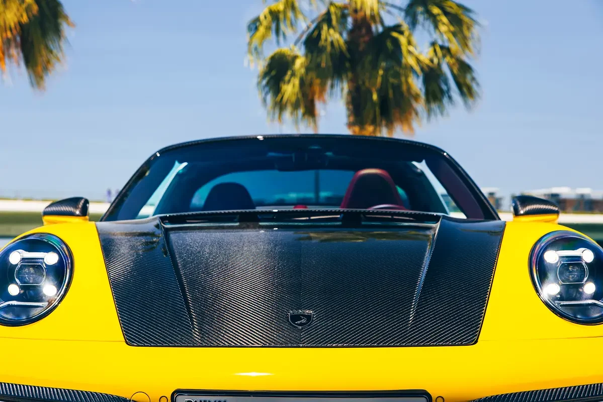 PORSCHE 911 2023