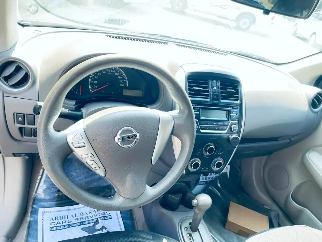 NISSAN SUNNY 2022