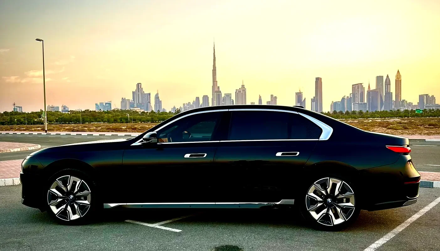 بي أم دبليو 7 SERIES 2023