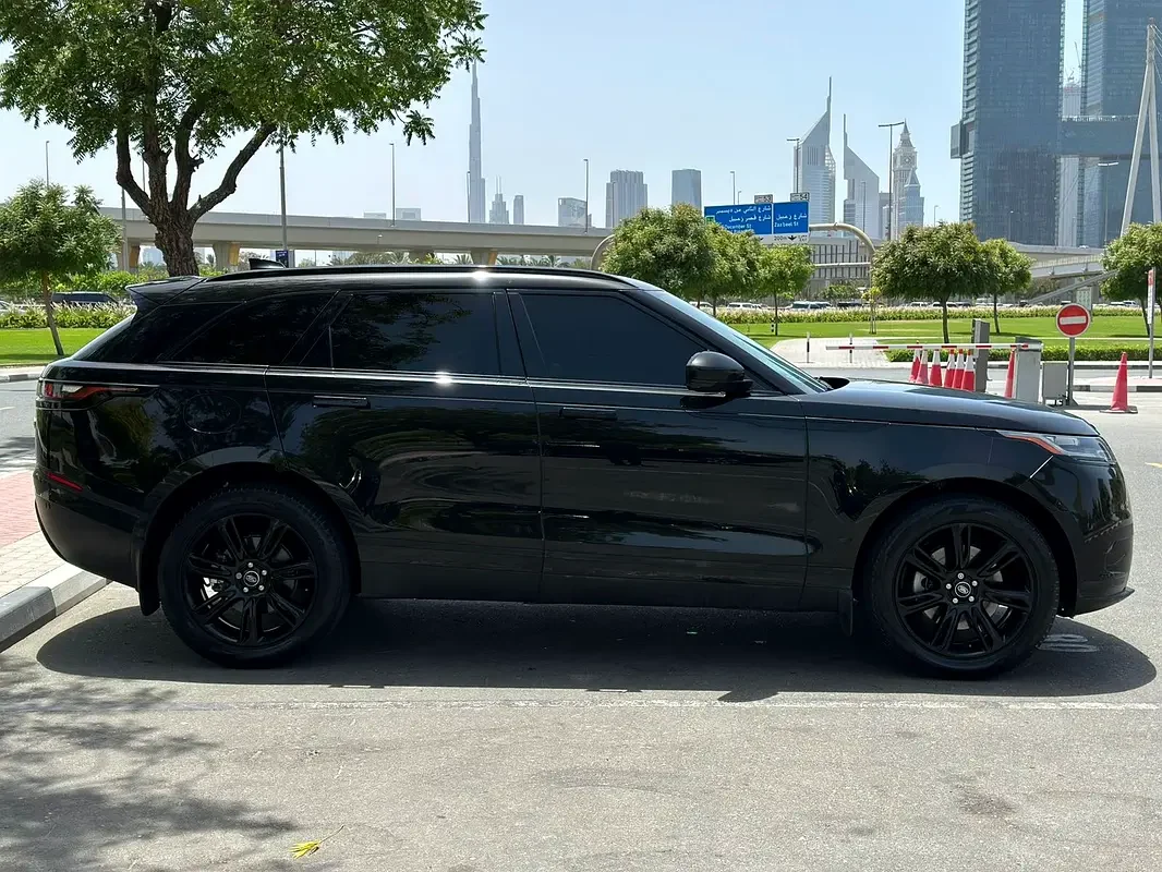 LAND ROVER VELAR 2024
