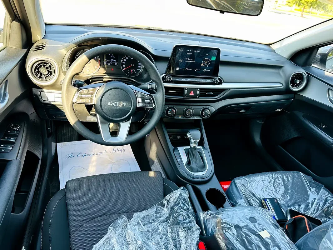 KIA CERATO 2024