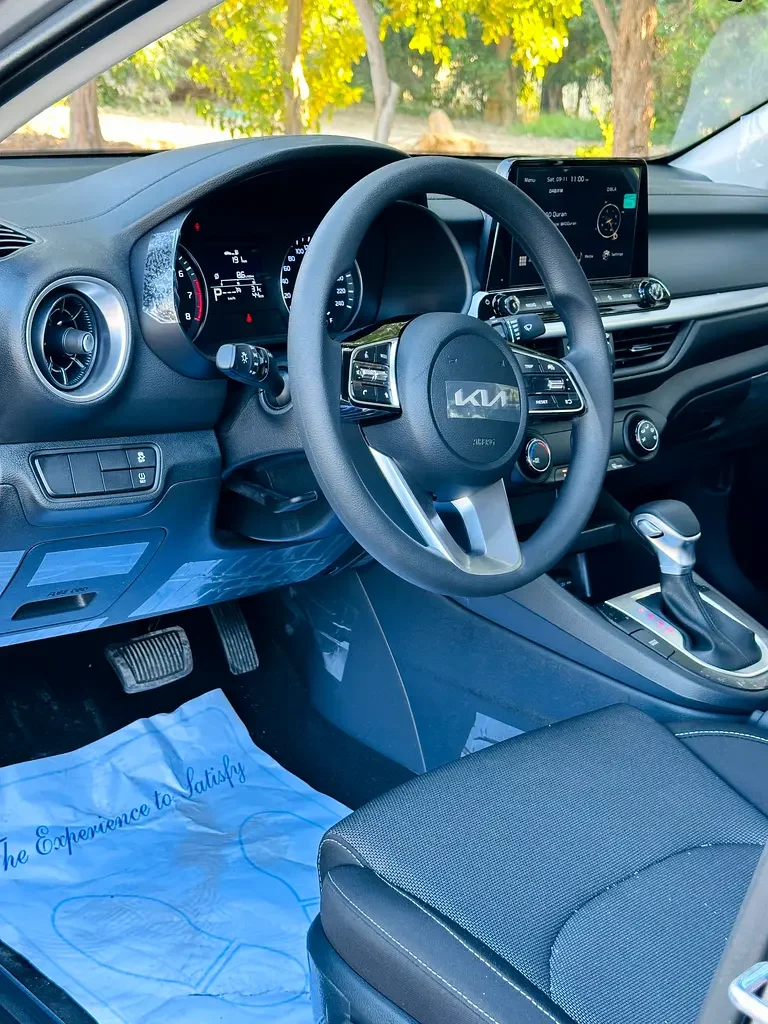 KIA CERATO 2024