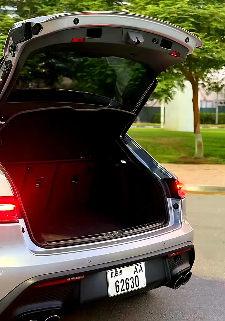 بورش ماكان 2023