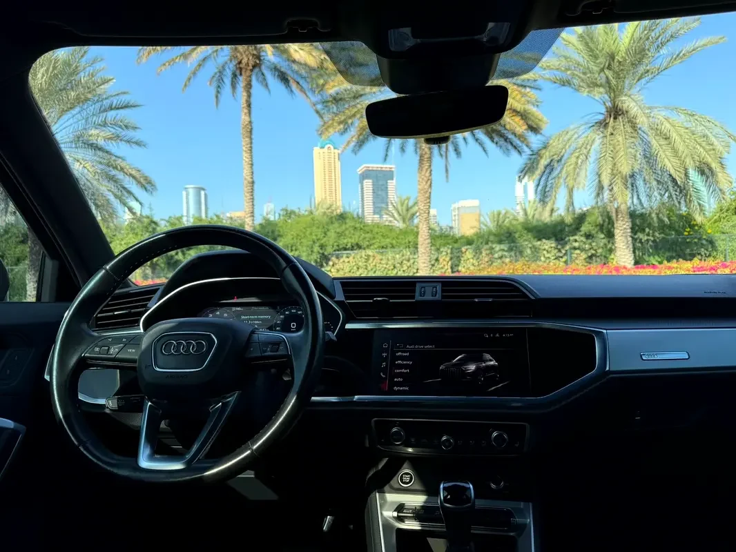 AUDI Q3 2024