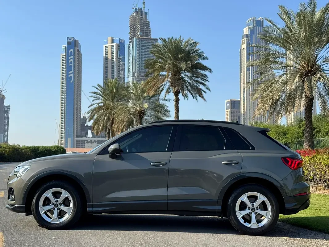 AUDI Q3 2024