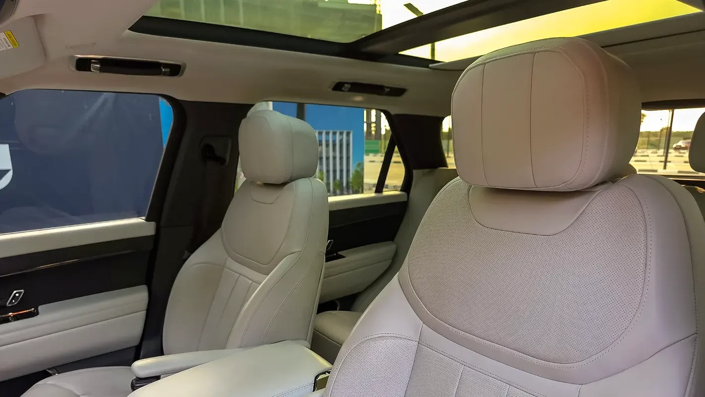 LAND ROVER SPORT 2023