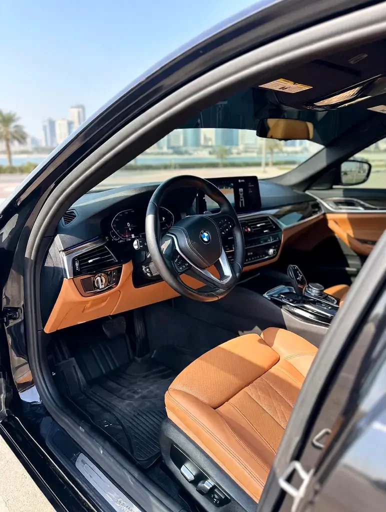BMW 5 SERIES 2022