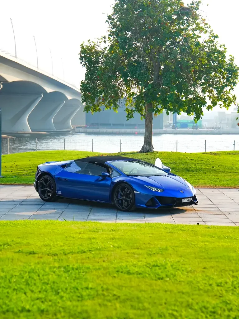 LAMBORGHINI HURACAN 2021
