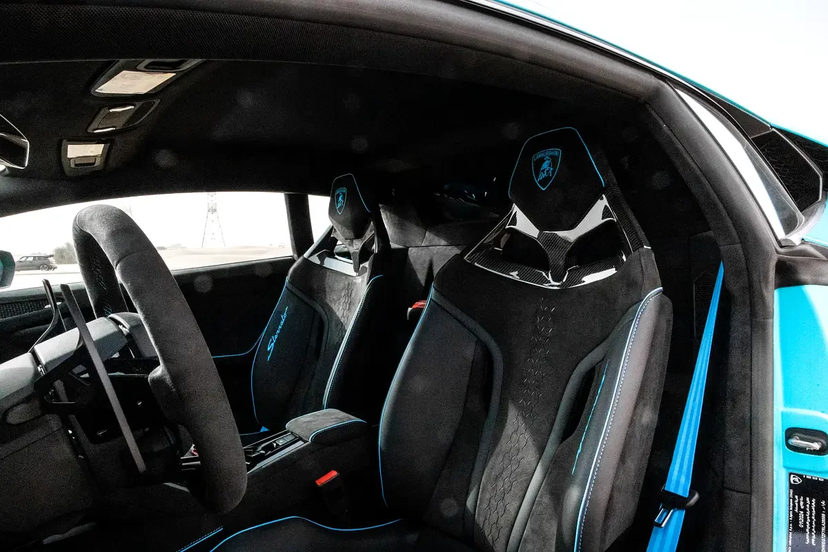 LAMBORGHINI HURACAN 2024