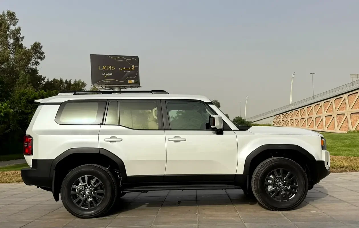 TOYOTA Prado 2025