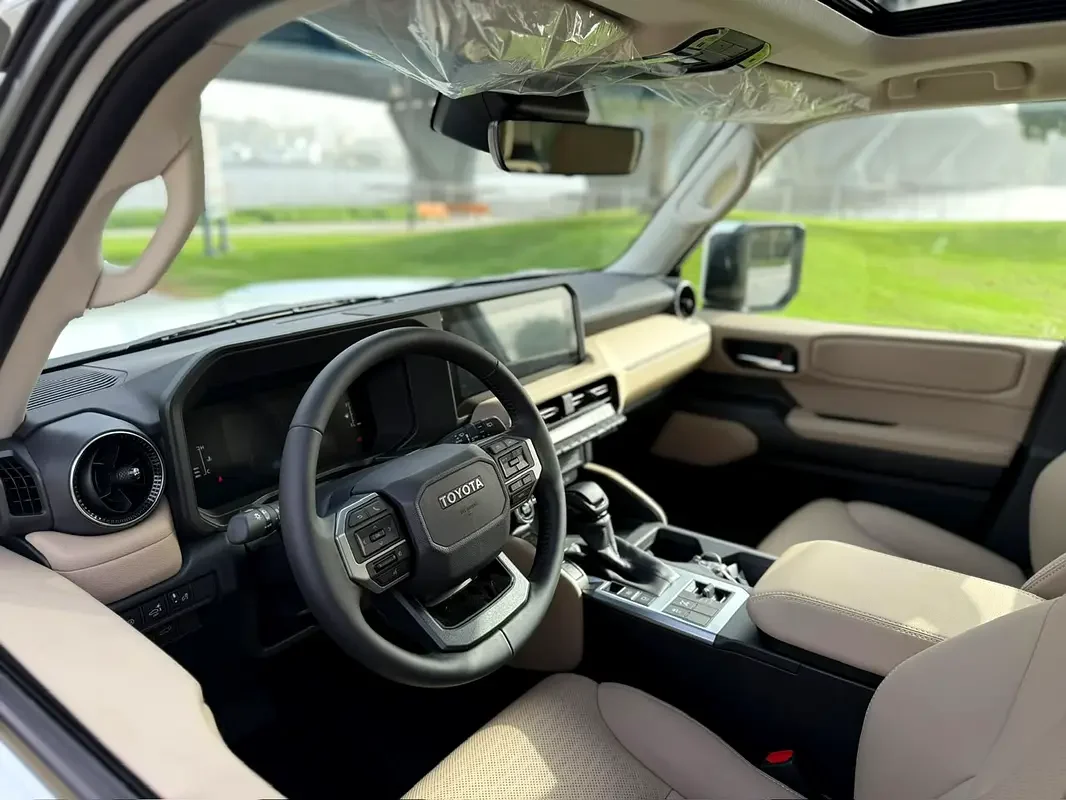 TOYOTA Prado 2025