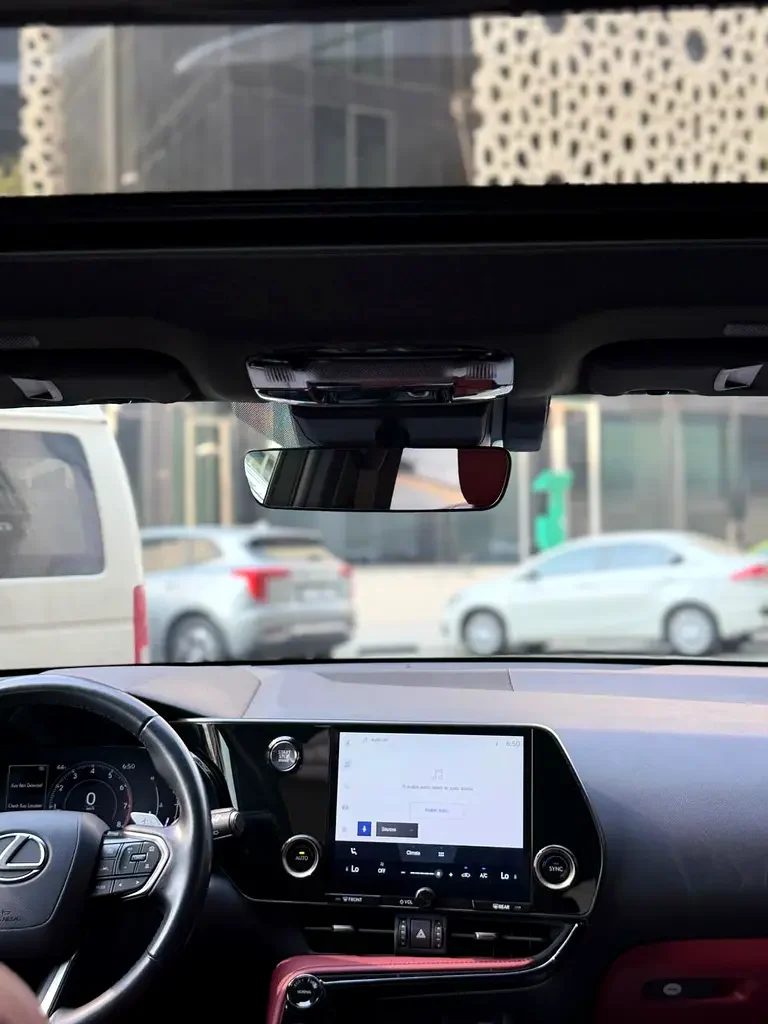 لكزس NX 2024