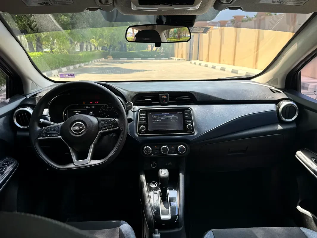 NISSAN VERSA 2024