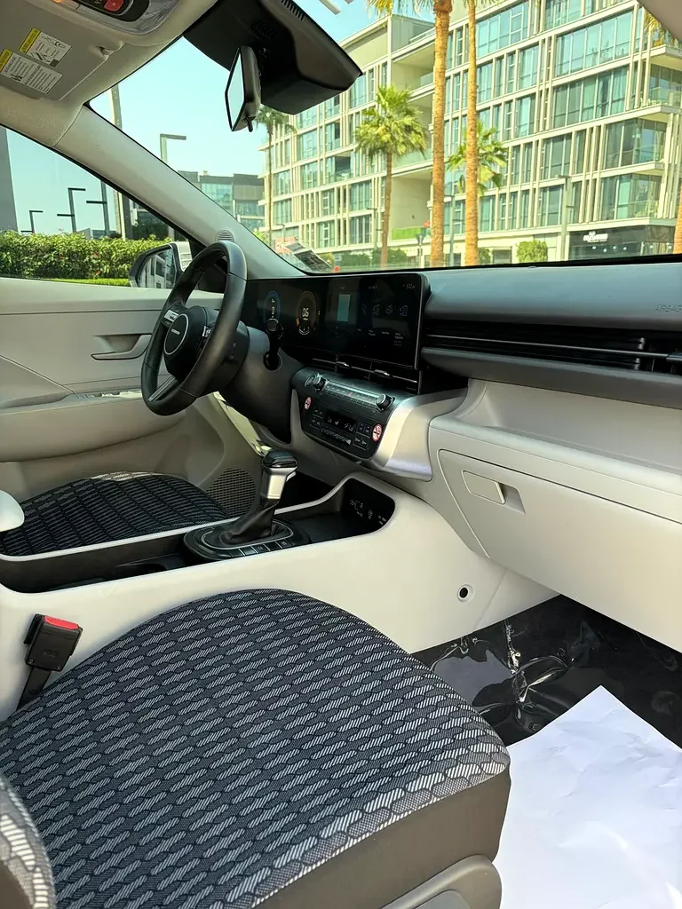 HYUNDAI KONA 2024