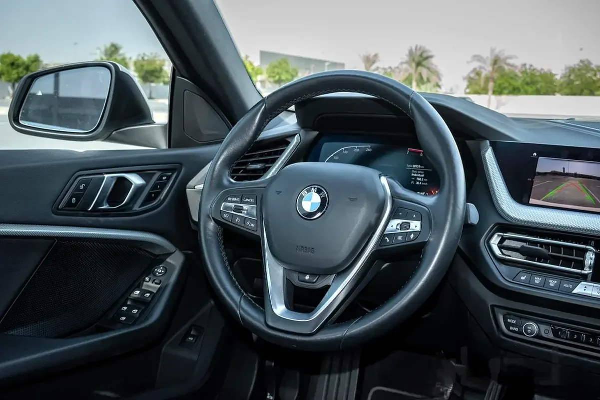 بي أم دبليو 2 SERIES 2023