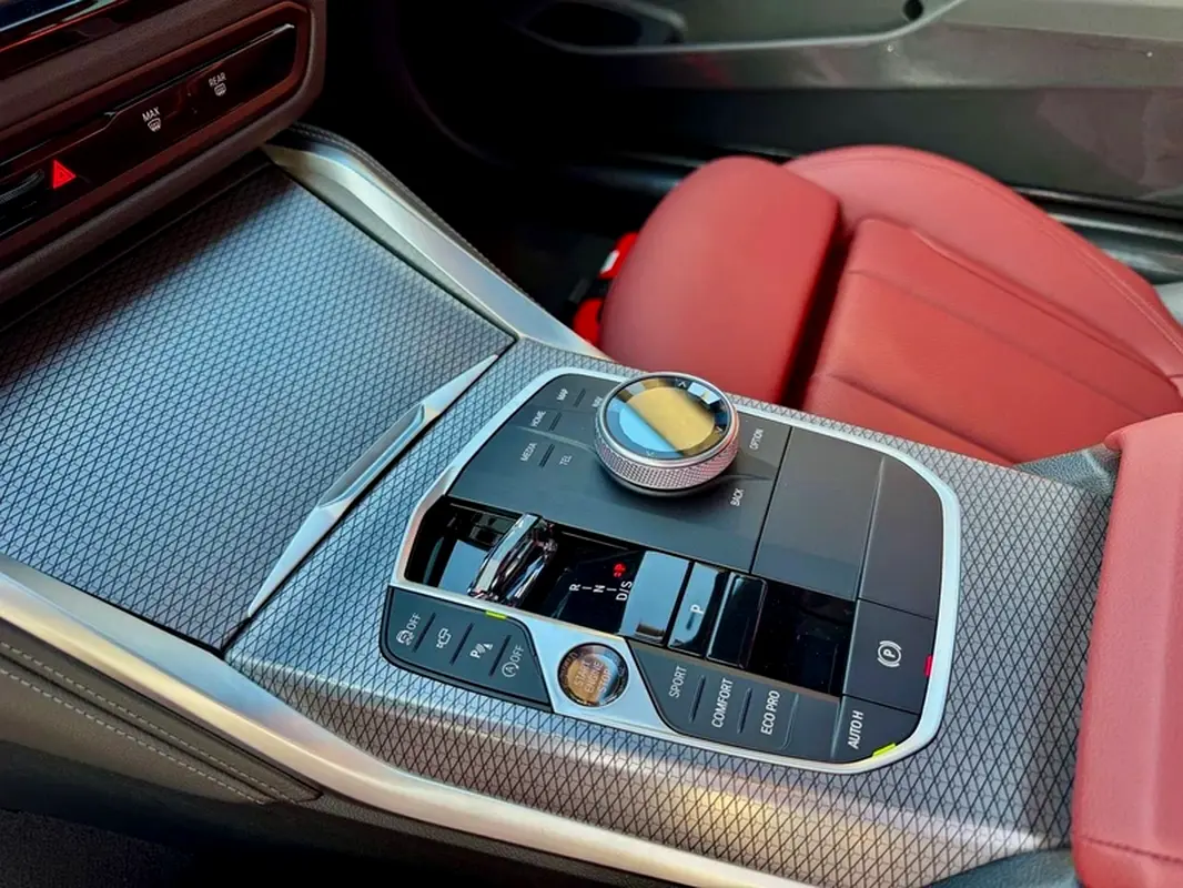 BMW 4 SERIES 2025