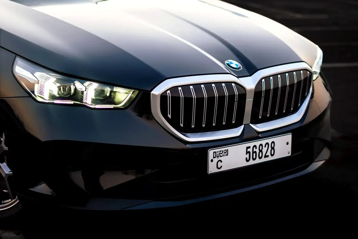 BMW 5 SERIES 2026