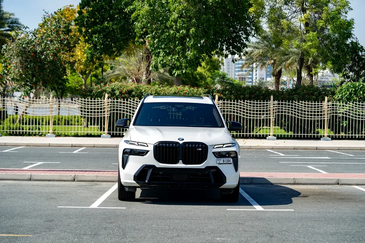BMW X7 2025