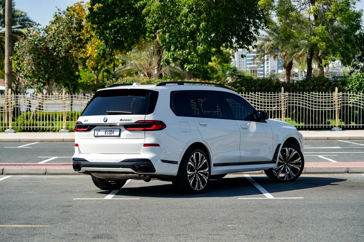 BMW X7 2025