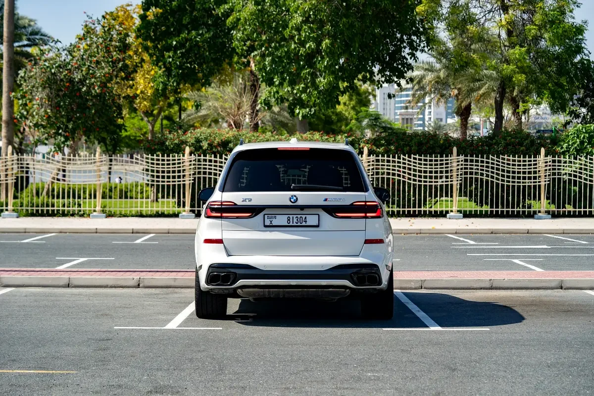 BMW X7 2025