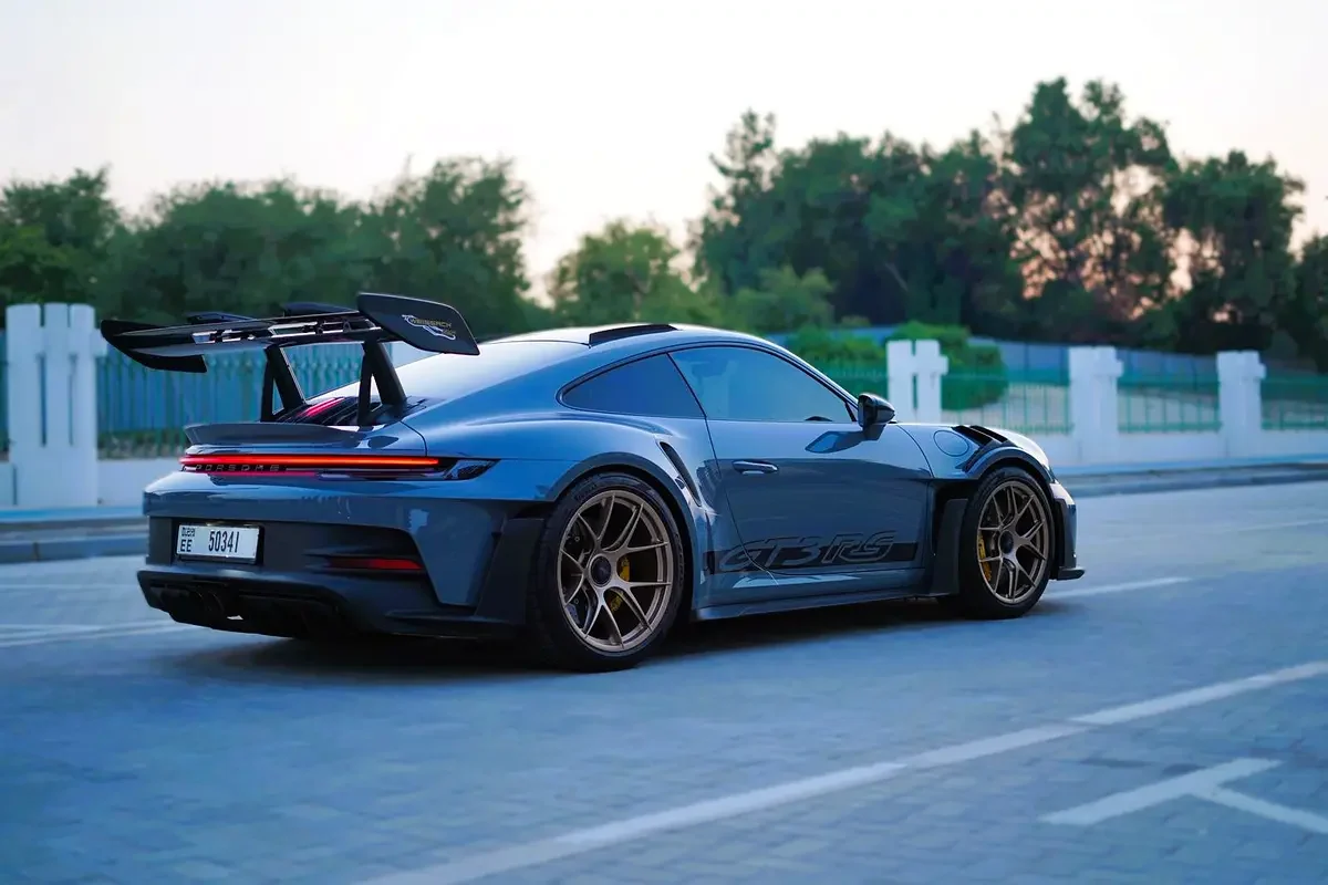 PORSCHE 911 2024
