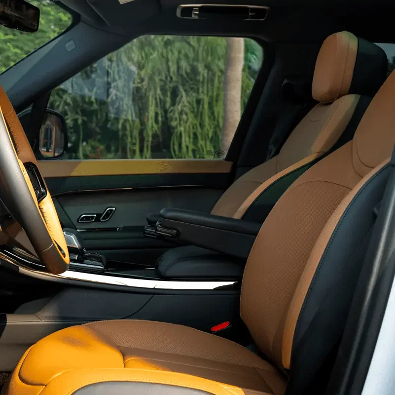 LAND ROVER SPORT 2024