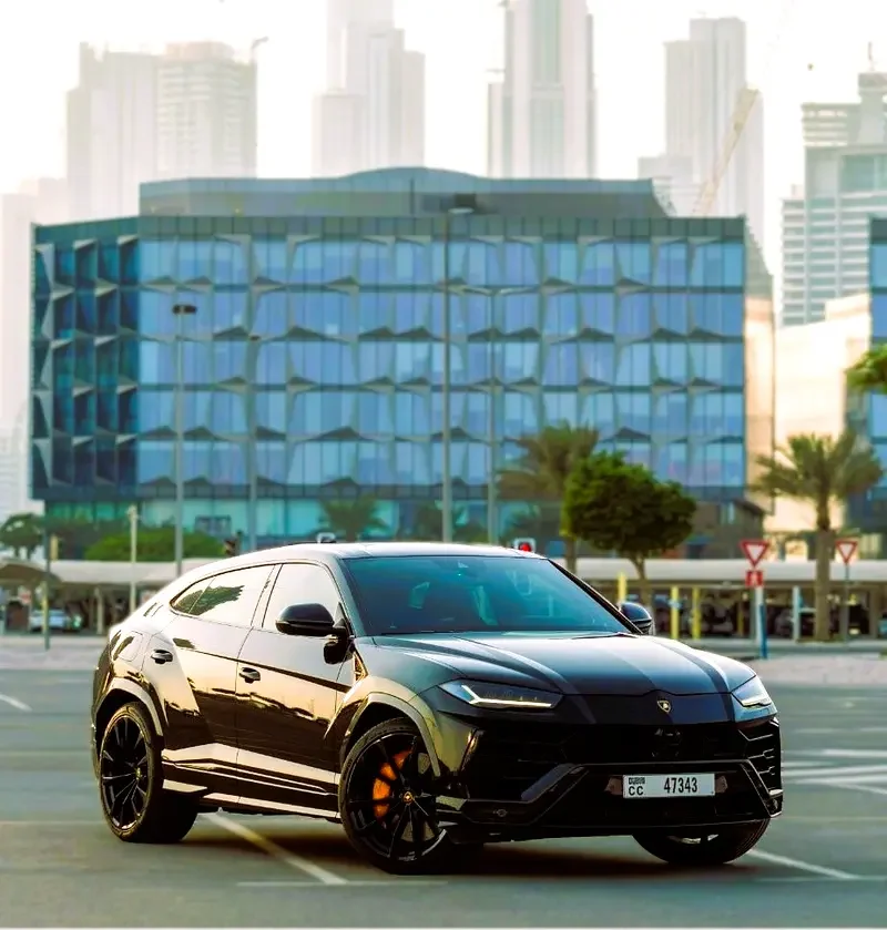 LAMBORGHINI URUS 2023