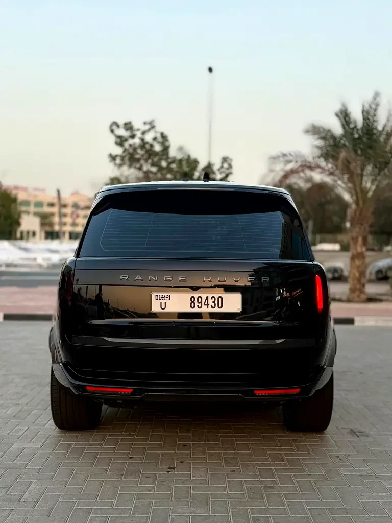 لاند روفر فوج 2025