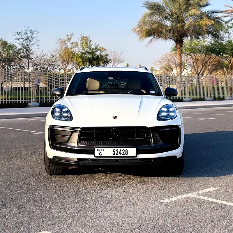 بورش ماكان 2024