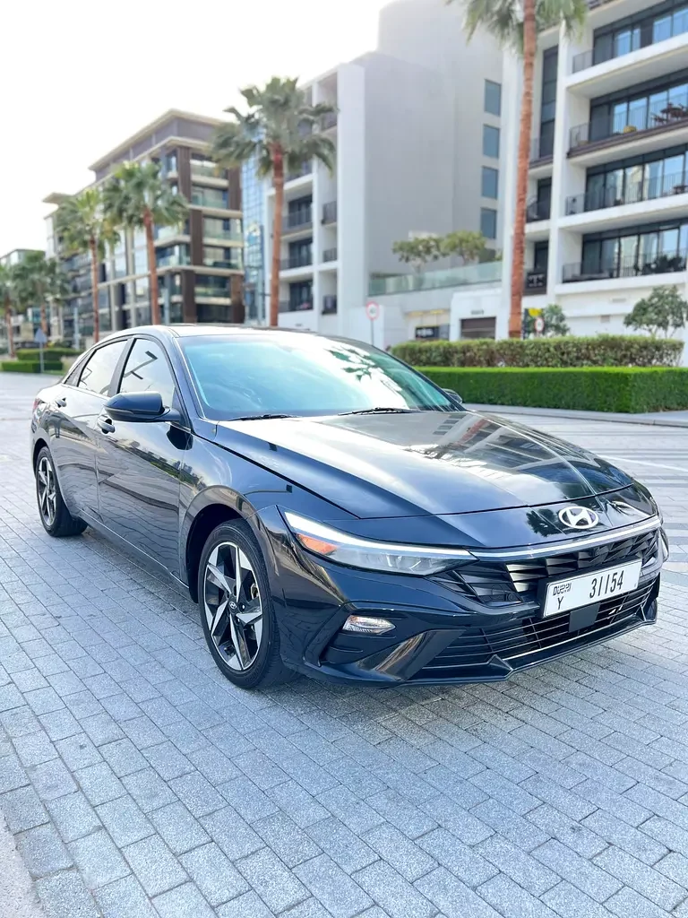 HYUNDAI ELANTRA 2023
