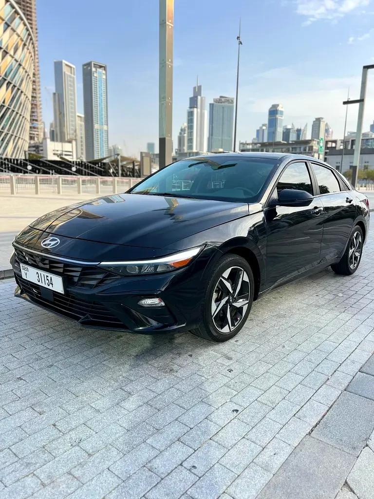 HYUNDAI ELANTRA 2023