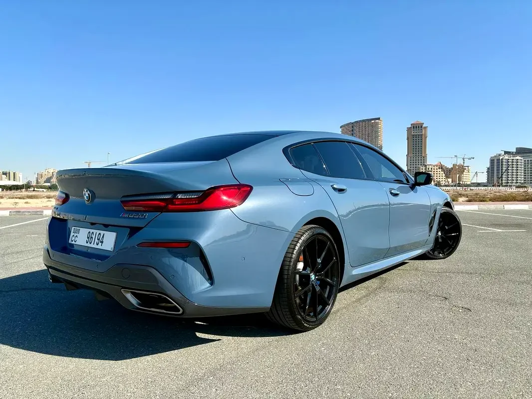 BMW 8 SERIES 2021