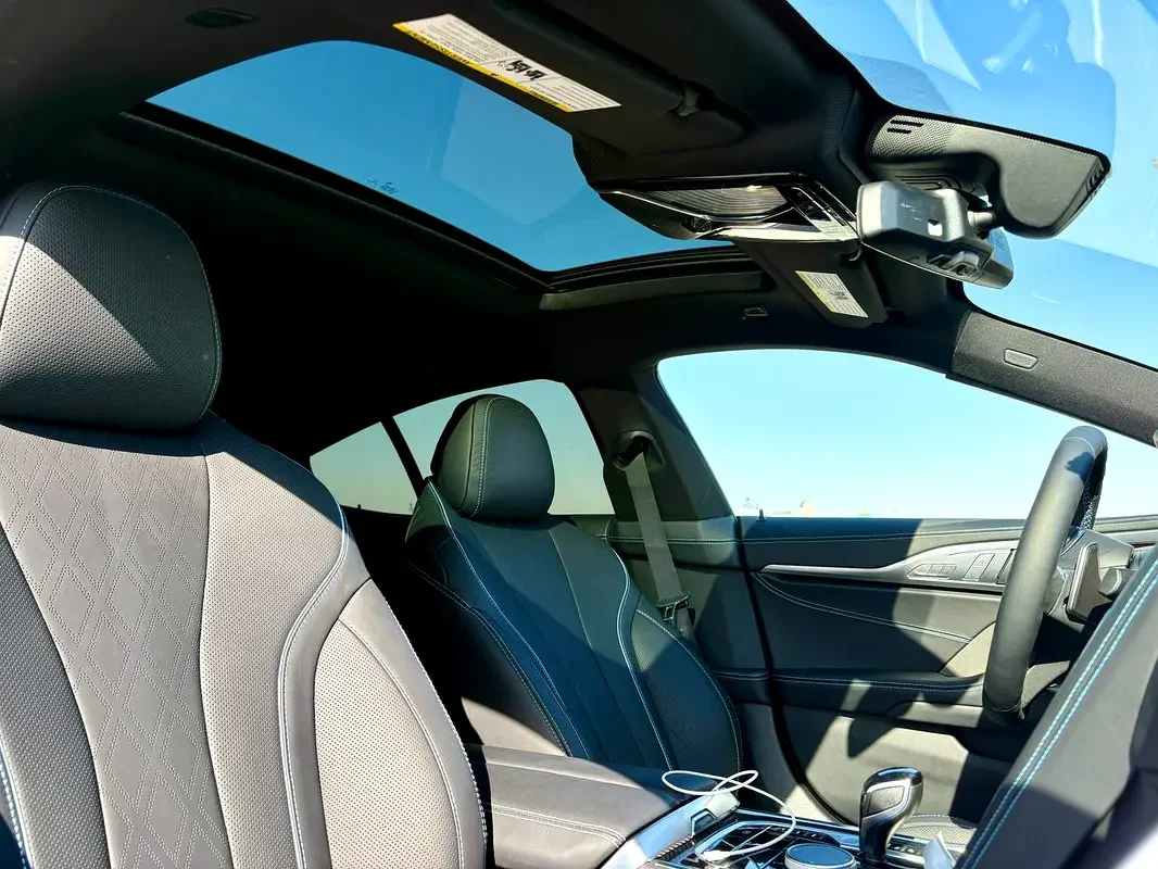 BMW 8 SERIES 2021