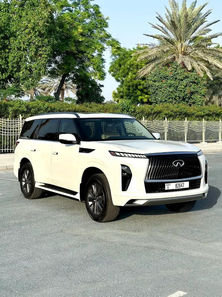 انفينتي QX80 2025
