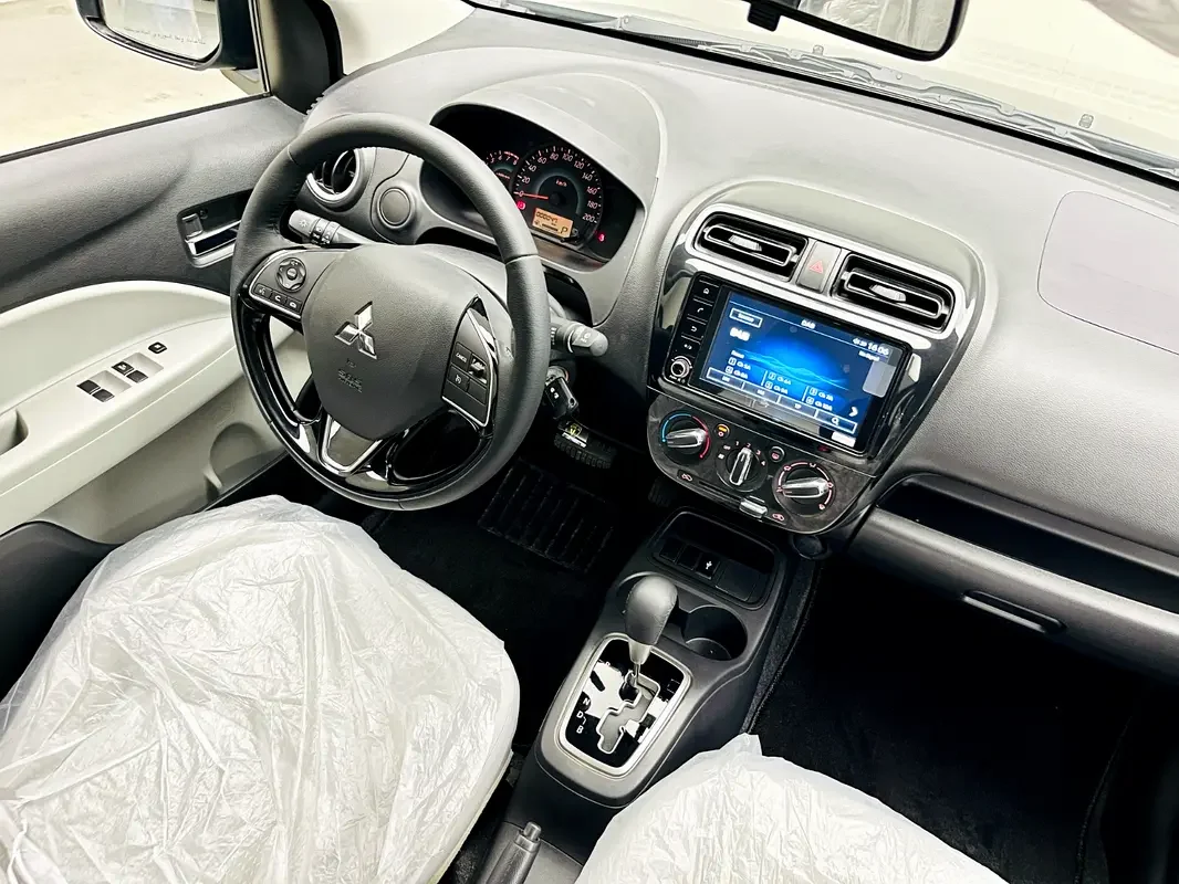 MITSUBISHI ATTRAGE 2024