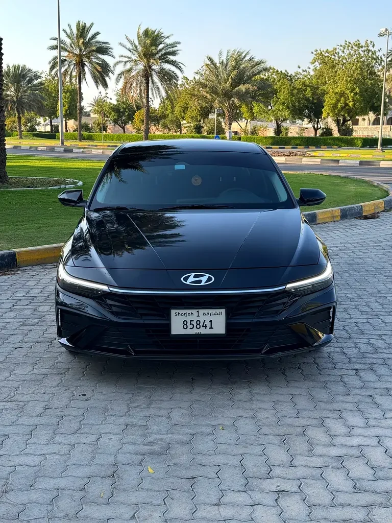 HYUNDAI ELANTRA 2024