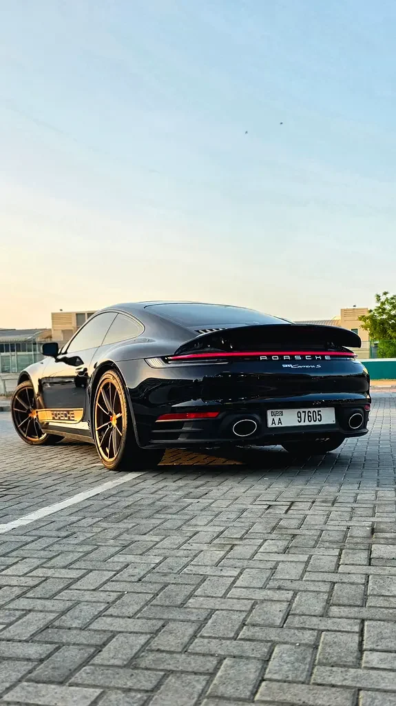 بورش 911 2024